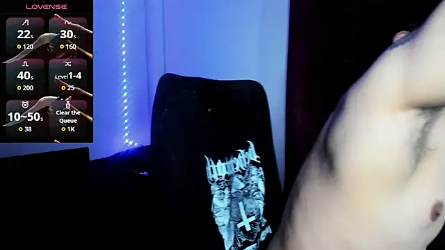 Snapshot of Van_Velckan chatting on 12-03-25, 01:24 Van Velckan online show from 12-03-25, 01:24