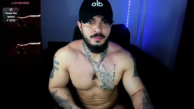 Snapshot of Van_Velckan chatting on 12-04-25, 02:10 Van Velckan online show from 12-04-25, 02:10