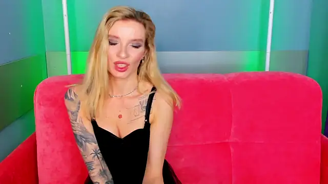 AlinaLovelyX online show from 04-21-26, 08:09