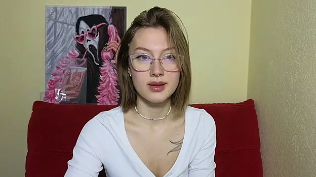 Snapshot of MalvinaBlum chatting on 01-15-25, 02:17 MalvinaBlum online show from 01-15-25, 02:17