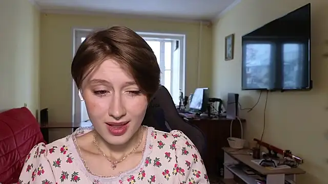 Snapshot of MalvinaBlum chatting on 11-13-25, 03:49 MalvinaBlum online show from 11-13-25, 03:49