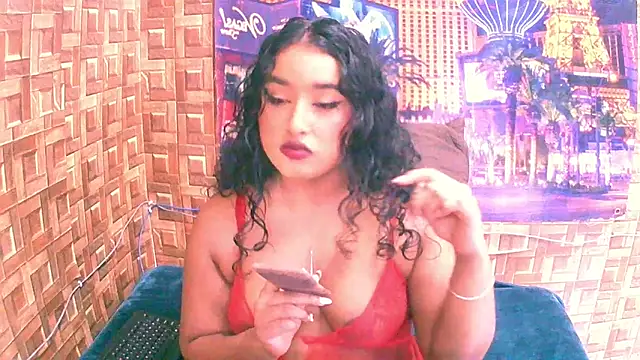 Snapshot of IndianAngel4u chatting on 05-02-26, 05:56 IndianAngel4u online show from 05-02-26, 05:56