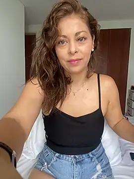 Anto Naranjo online show from 02-17-25, 01:10