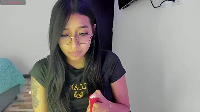 isa bellaa0 online show from 02-22-25, 11:24