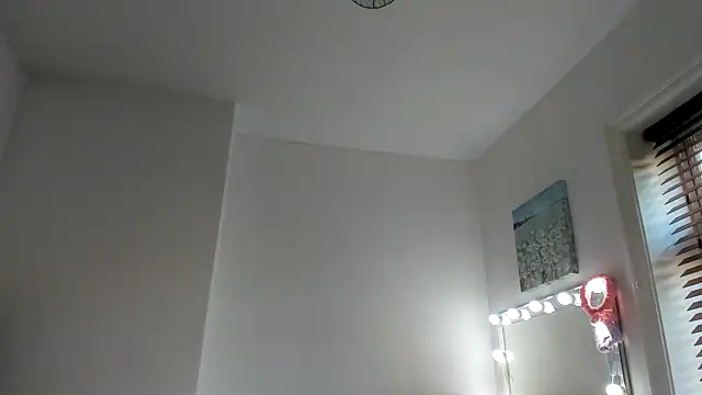 Snapshot of Alexia-Lee chatting on 01-16-25, 01:25 Alexia-Lee online show from 01-16-25, 01:25