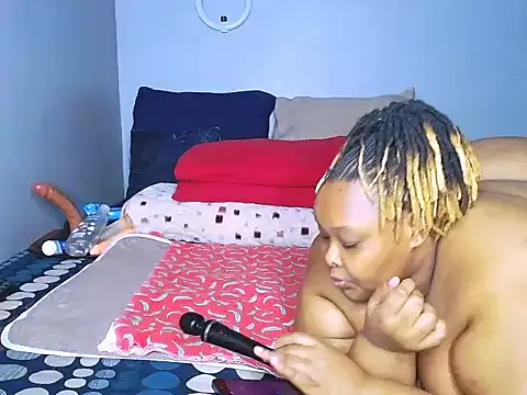 fatafricanqueen online show from 09-27-25, 10:53