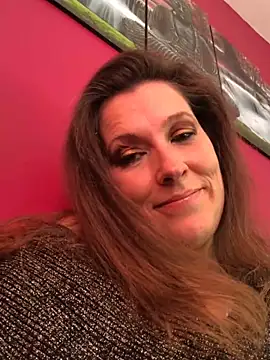 Lwhite1 online show from 03-08-25, 03:24