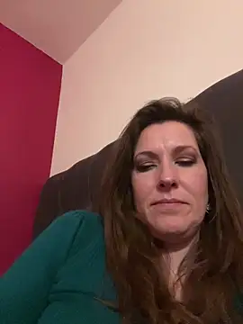 Lwhite1 online show from 03-19-25, 12:26