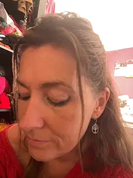 Lwhite1 online show from 09-30-25, 03:50