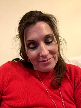 Lwhite1 online show from 10-05-25, 10:29