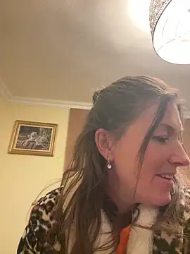 Lwhite1 online show from 02-15-26, 07:10