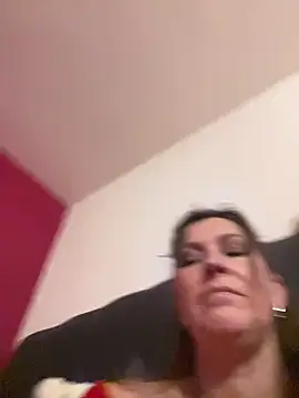 Lwhite1 online show from 04-16-26, 10:23