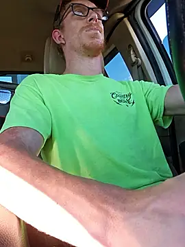 Snapshot of REDHAMMER_ chatting on 10-02-25, 08:27 REDHAMMER online show from 10-02-25, 08:27