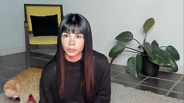 AnaHenao online show from 02-15-26, 10:36