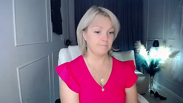 Juarnea online show from 10-08-25, 08:39