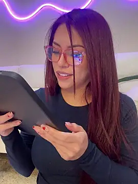 Snapshot of shaarebaare chatting on 01-30-25, 10:19 shaarebaare online show from 01-30-25, 10:19