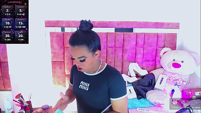 KayleighDreams  online show from 04-24-26, 03:42