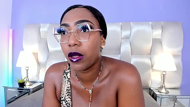 Snapshot of dirtyvictoria chatting on 10-16-25, 12:17 dirtyvictoria online show from 10-16-25, 12:17