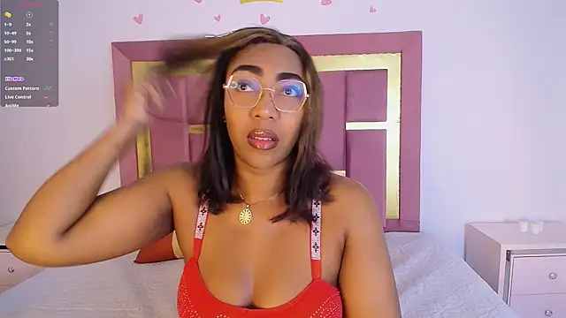 Snapshot of dirtyvictoria chatting on 03-06-26, 12:34 dirtyvictoria online show from 03-06-26, 12:34