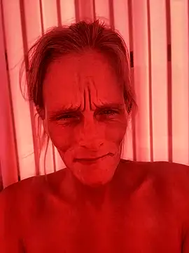 Snapshot of vixendoll87 chatting on 02-20-25, 08:58 vixendoll87 online show from 02-20-25, 08:58