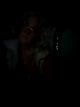 Snapshot of vixendoll87 chatting on 12-17-25, 05:02 vixendoll87 online show from 12-17-25, 05:02