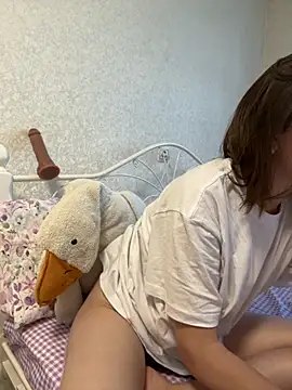 BeatriceTender online show from 11-16-25, 10:54