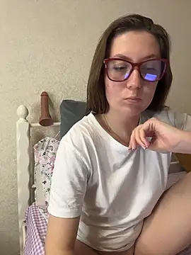 BeatriceTender online show from 04-27-26, 06:06