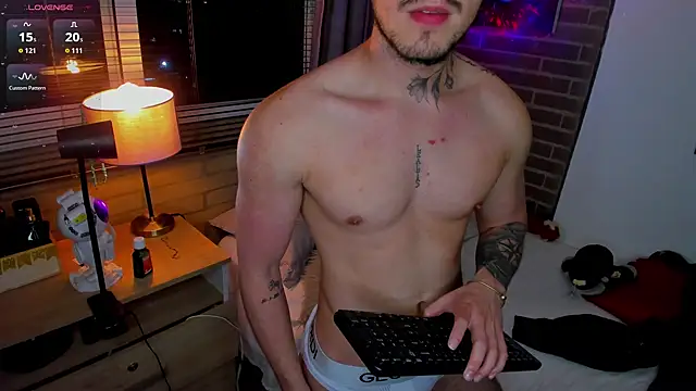 liam oficial02 online show from 06-30-26, 04:02