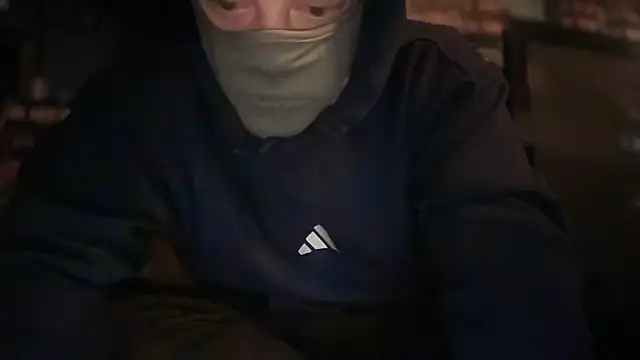 Snapshot of adamseed69 chatting on 01-10-26, 01:13 adamseed69 online show from 01-10-26, 01:13