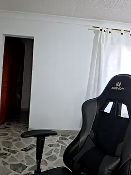 avellanatammy online show from 07-06-26, 03:03