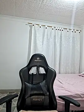 avellanatammy online show from 07-15-26, 03:23