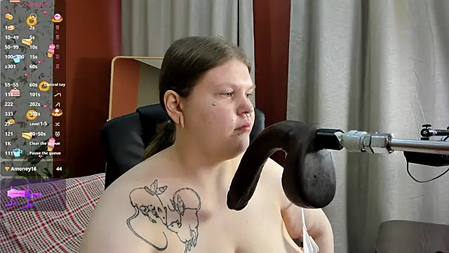 AuroraDemoni online show from 04-26-26, 06:44