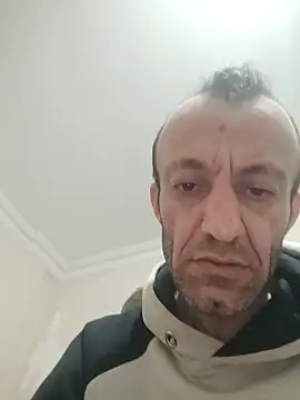 Snapshot of Aktorihann chatting on 12-21-25, 12:29 Aktorihann online show from 12-21-25, 12:29