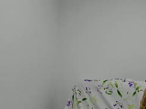Snapshot of SamanthaBeke chatting on 04-30-26, 11:38 SamanthaBeke online show from 04-30-26, 11:38