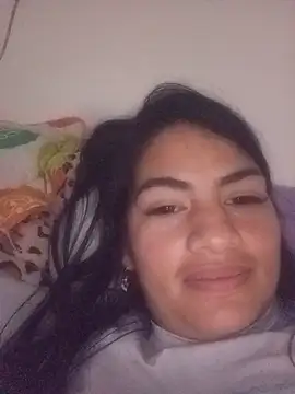 Snapshot of SamanthaBeke chatting on 07-25-26, 04:32 SamanthaBeke online show from 07-25-26, 04:32