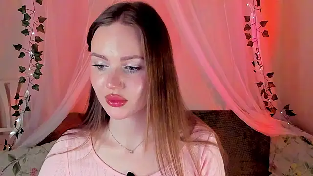 Snapshot of MishkaMe chatting on 12-24-24, 02:01 MishkaMe online show from 12-24-24, 02:01