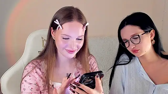 Snapshot of MishkaMe chatting on 02-24-26, 01:09 MishkaMe online show from 02-24-26, 01:09