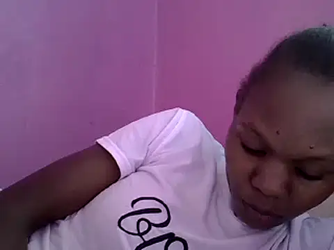 Snapshot of Cute_tamara chatting on 01-15-25, 12:25 Cute tamara online show from 01-15-25, 12:25