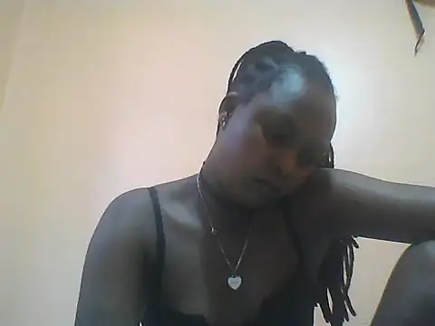 Snapshot of Cute_tamara chatting on 11-14-25, 08:13 Cute tamara online show from 11-14-25, 08:13