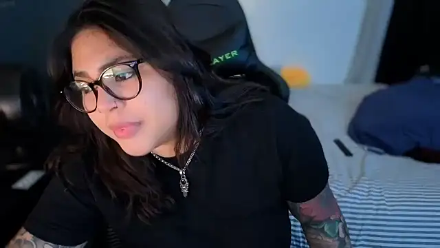 miacanela xo online show from 04-22-26, 01:41