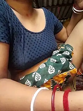 Snapshot of HotSexyBoudi chatting on 10-08-25, 08:34 HotSexyBoudi online show from 10-08-25, 08:34