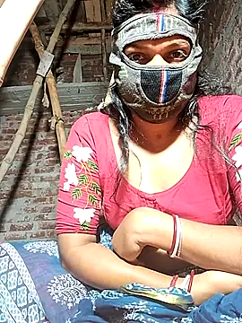 Snapshot of HotSexyBoudi chatting on 02-13-26, 09:05 HotSexyBoudi online show from 02-13-26, 09:05