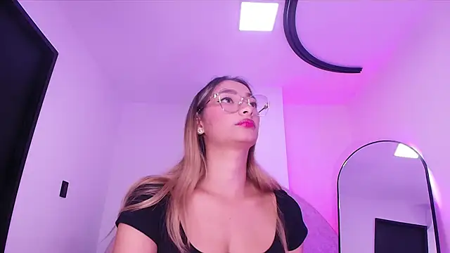 vale ross  online show from 12-16-25, 03:11