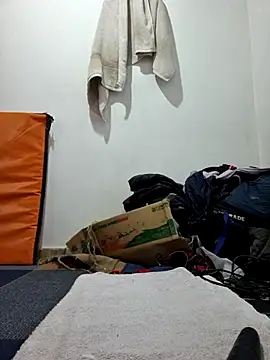 lombarlana-89 online show from 03-03-25, 06:22