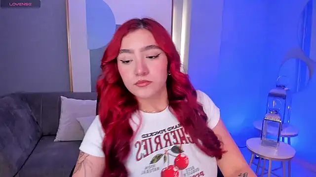 ViolettCastel online show from 01-31-25, 07:40