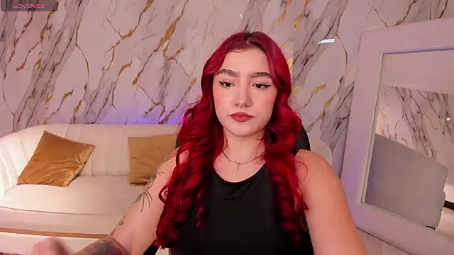 ViolettCastel online show from 10-20-25, 07:14