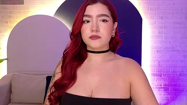 Snapshot of ViolettCastel chatting on 03-05-26, 07:21 ViolettCastel online show from 03-05-26, 07:21