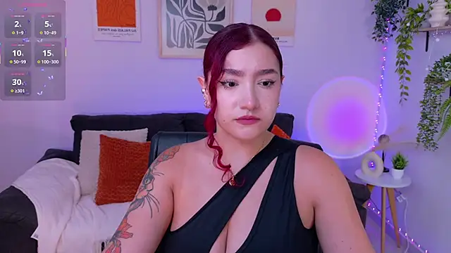 ViolettCastel online show from 06-12-26, 07:57