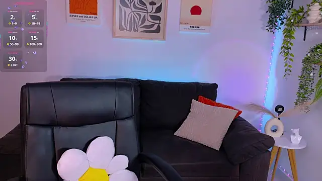 ViolettCastel online show from 07-24-26, 12:30