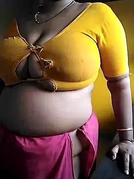 Snapshot of ANUBHABI chatting on 01-03-25, 02:43 ANUBHABI online show from 01-03-25, 02:43